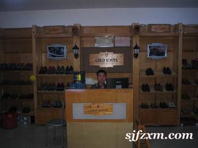 福建威名達(dá)鞋業(yè)總代理 專業(yè)代理，品質(zhì)鞋業(yè)的信賴之選